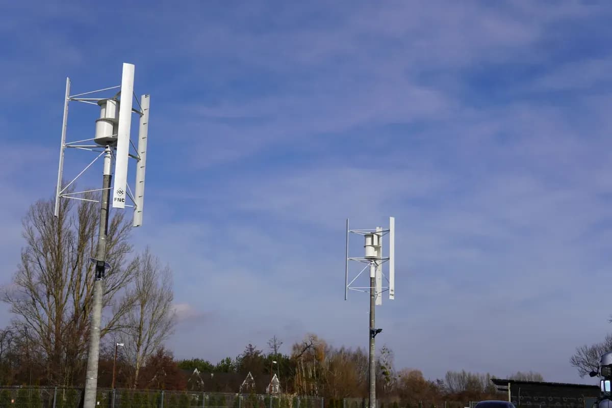 Magazyn energii, fotowoltaika i turbiny wiatrowe - Hurtownia Promix — zdjęcie 3